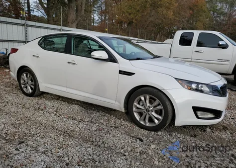 2011 Kia Optima Ex z USA, uszkodzony, nr VIN KNAGN4A75B5078084